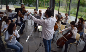 La Orquesta de la Escuela municipal de ...