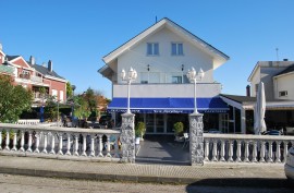 HOSTERÍA LOS JARDINES