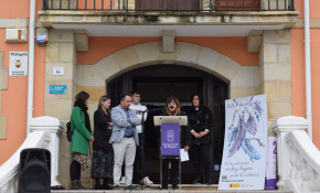 Lectura público manifiesto Día ...