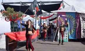 Piratas y vikingos acuden a la Fiesta ...