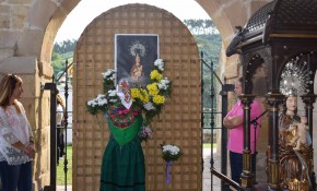 Piélagos viste de flores a su patrona, ...