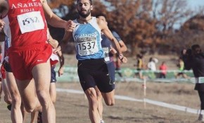 El atleta del Piélagos Iván Sainz, ...