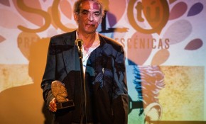 El actor Ricardo Moya y Kathleen López ...