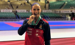 La karateca del Club Kime de Boo de ...