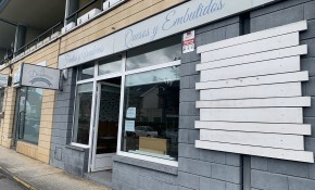 Tres establecimientos de Mortera, ...