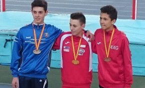 Los atletas del Piélagos Marco Gómez ...