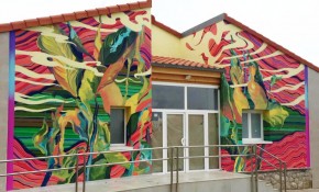 Un mural urbano realizado por Néstor ...