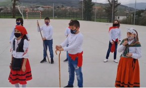 Los alumnos y alumnas del Colegio El ...