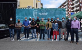 60 coches clásicos y deportivos se dan ...