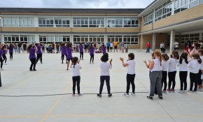 Más de una treintena de alumnos y ...