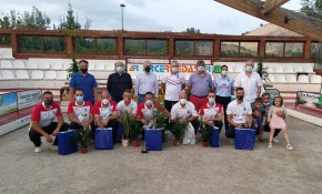 Javier Platas y Víctor González, ...