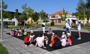 36 niños y niñas disputan en Zurita ...
