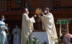 La Virgen de Valencia, coronada ...