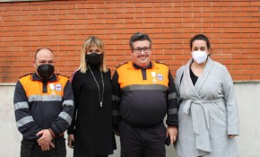 Dos voluntarios de Protección Civil de ...