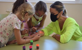 Abierto hasta el 13 de junio las ...