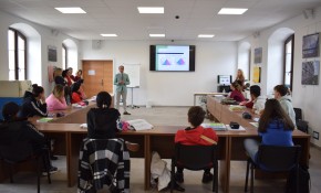 El director de la Residencia de Carrejo ...