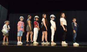 La Escuela municipal de teatro del ...