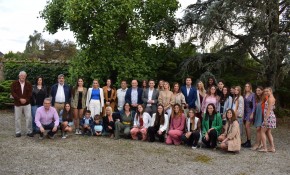 El Ayuntamiento homenajea al equipo ...