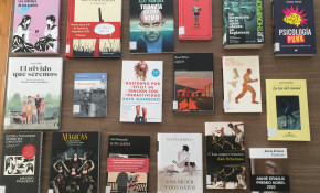 Las estanterías de la Biblioteca ...