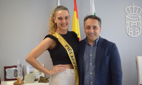 Carlos Caramés recibe a Paula Baizán ...