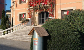 El Ayuntamiento instala buzones reales ...