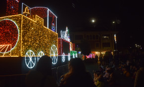 La Luna creciente y los elfos Destello ...