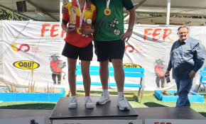 La deportista del Club Petanca ...