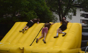 Actividades infantiles y una gincana de ...