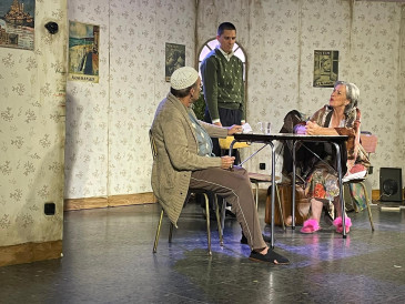 ''La vida por delante'' - Teatro ...