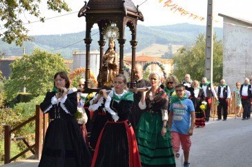 Ofrenda floral a la Virgen de Valencia