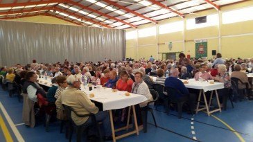 Jornada de hermandad vecinos mayores de ...