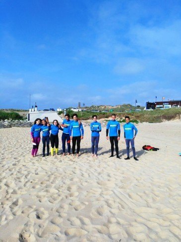 La Escuela municipal de Surf de ...