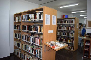 La Biblioteca municipal de Renedo ...