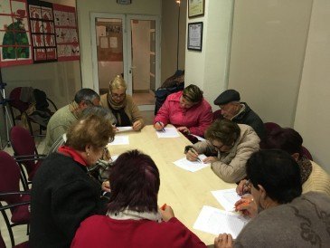 Más de 250 vecinos de Piélagos, ...