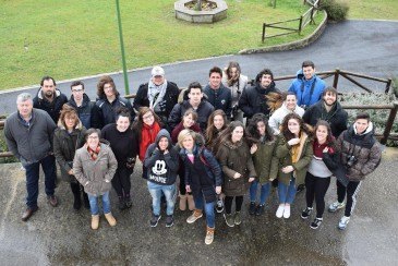 26 jóvenes participan en Piélagos en ...