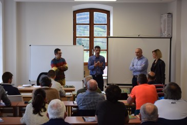 25 vecinos de Piélagos se forman como ...