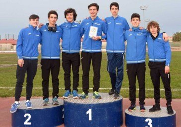 Triunfo para las chicas de la Escuela ...