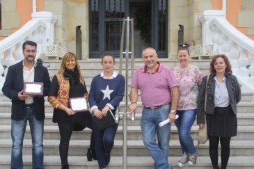 Petisú Moda y el Bar Avenida 55, ...