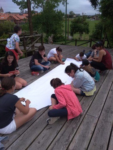 13 jóvenes disfrutan de un ‘¡Finde ...