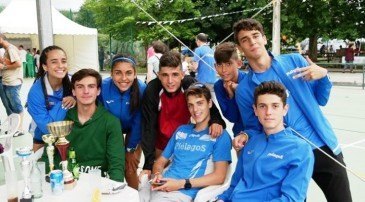 Los atletas del Piélagos logran tres ...