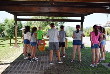 Los campamentos de día del ...