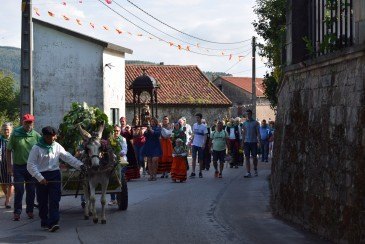 Los vecinos de Piélagos cubren de ...