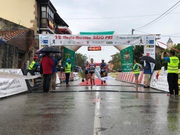 Josphat Kiprono Menjo e Irene Pelayo, ...