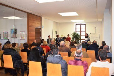 Cerca de 70 vecinos del municipio han ...