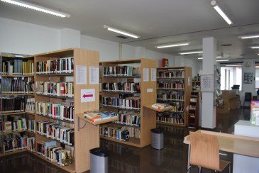 La Biblioteca municipal de Renedo se ...