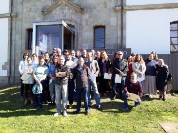 Un centenar de vecinos de Piélagos, ...