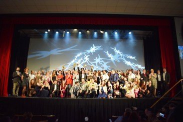 Dos nuevas categorías -LGTBI y ...