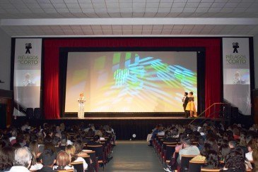 El Teatro Vimenor de Vioño acogerá ...