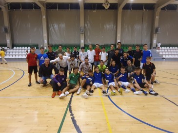 Un total de 12 equipos disputaron el I ...