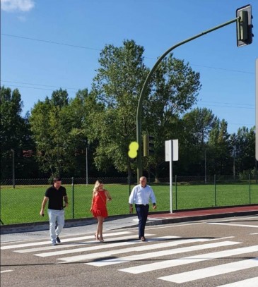 En servicio el nuevo paso peatonal con ...